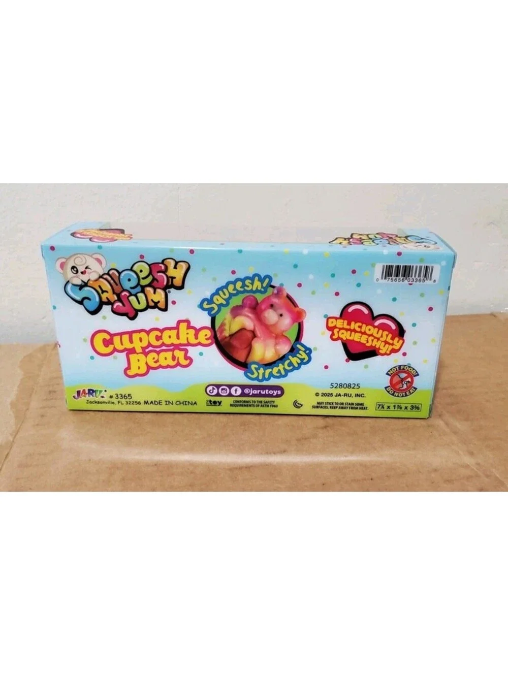 Squeesh Yum Cupcake Bear 3-Pack Squishy Tie Dye Colors Stretchy Toy TIKTOK Ja-Ru
